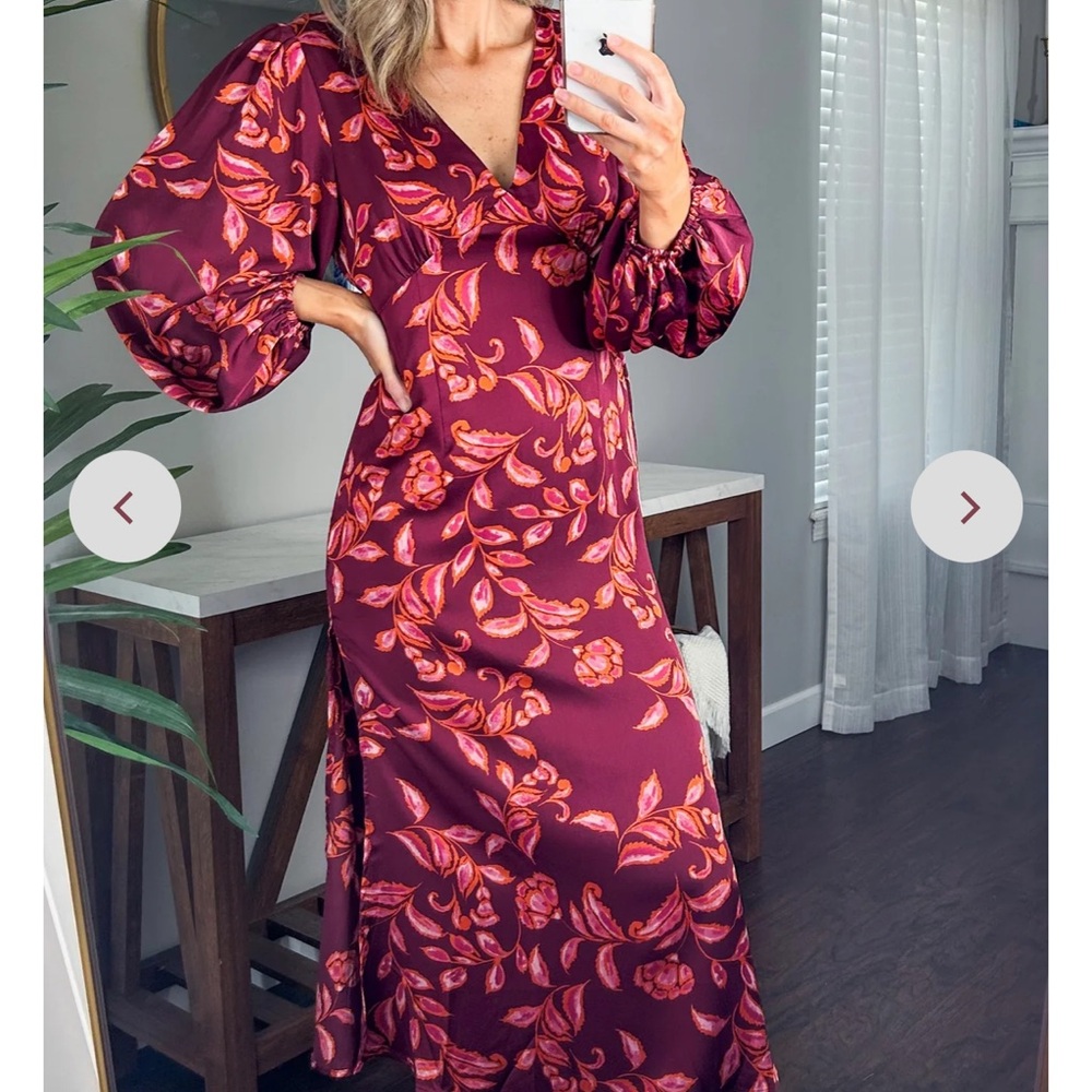 Sangria Floral Satin Maxi Dress | Size: Large